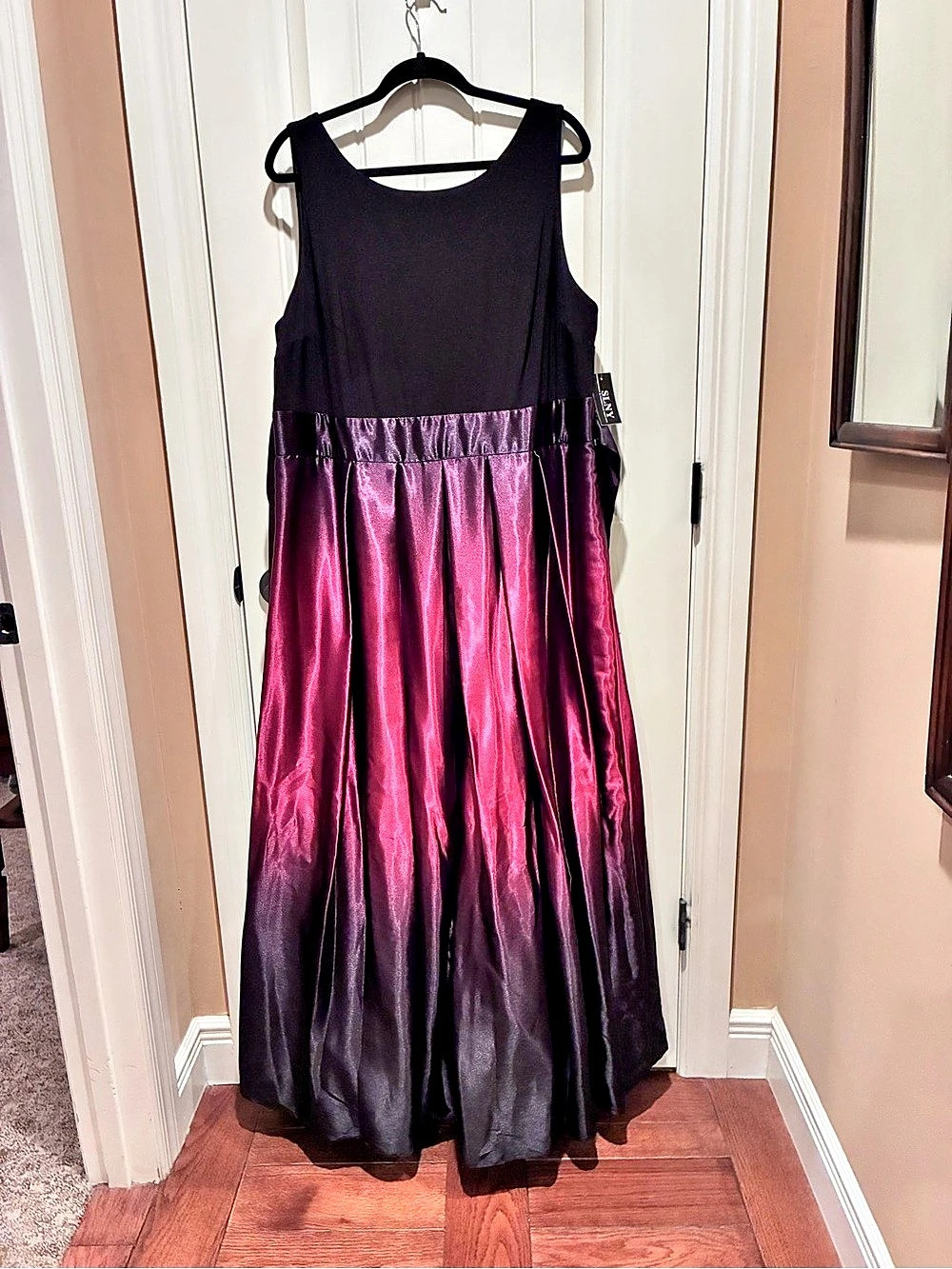 SLNY 18W Ombre Satin Gown Women's Black Purple & Pink Maxi Formal Tulle petticoa